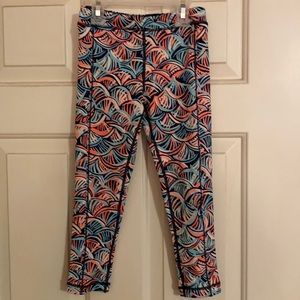 Lilly Pulitzer Luxletic girls 3/4 length leggings